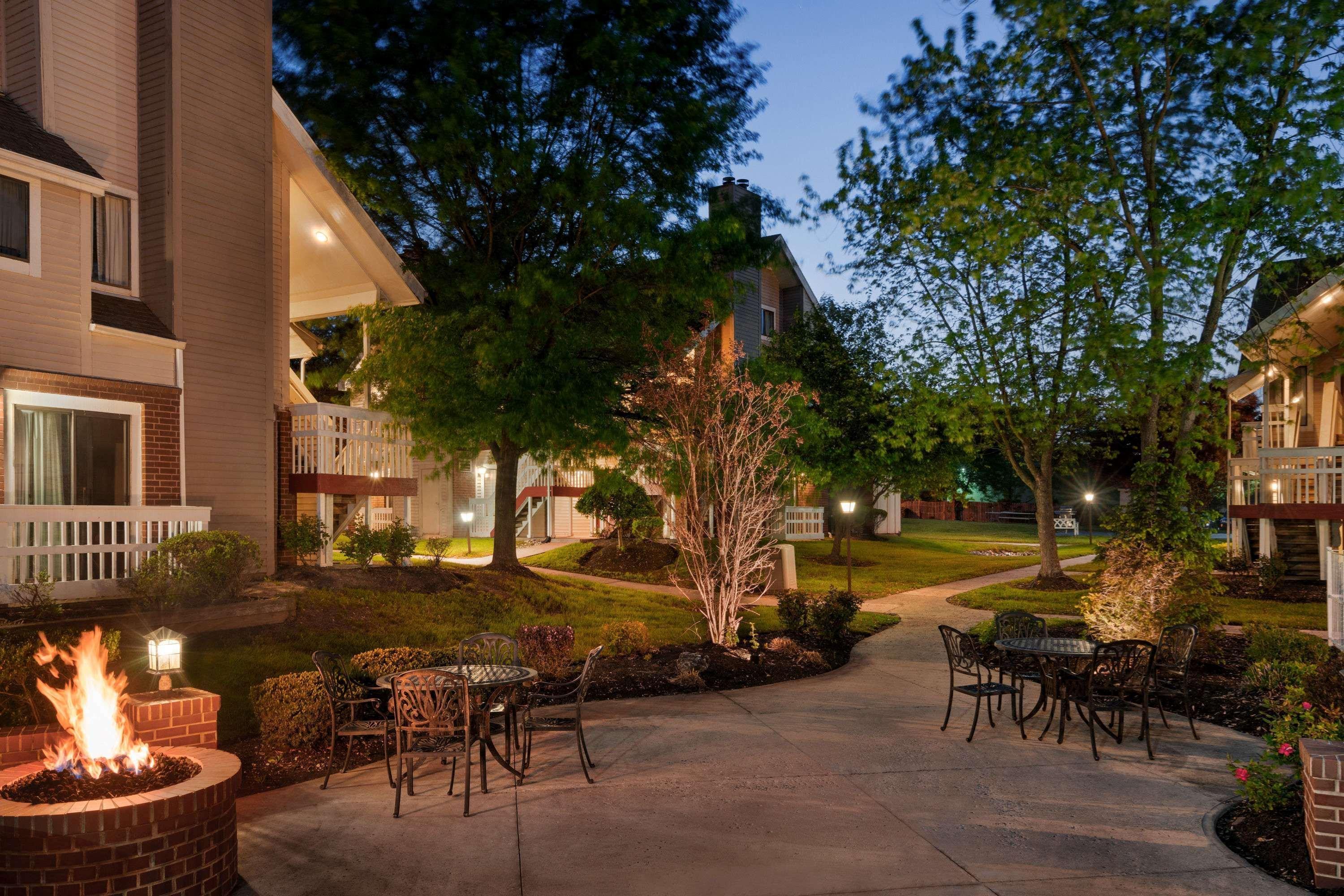 Hawthorn Suites By Wyndham Tinton Falls Exterior photo
